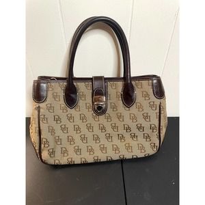 Dooney & Bourke Bag